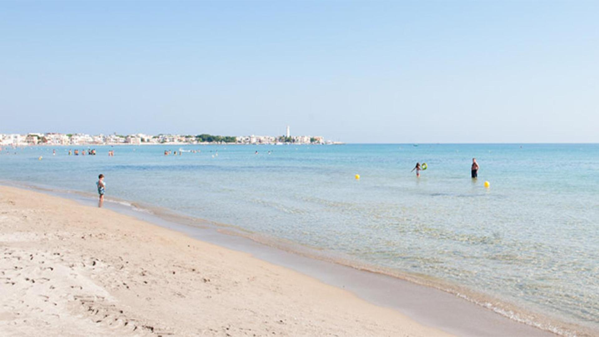 Chicca Marina Apartment Torre Canne Bagian luar foto